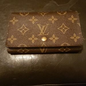 Louis Vuitton Porte Tressor Wallet